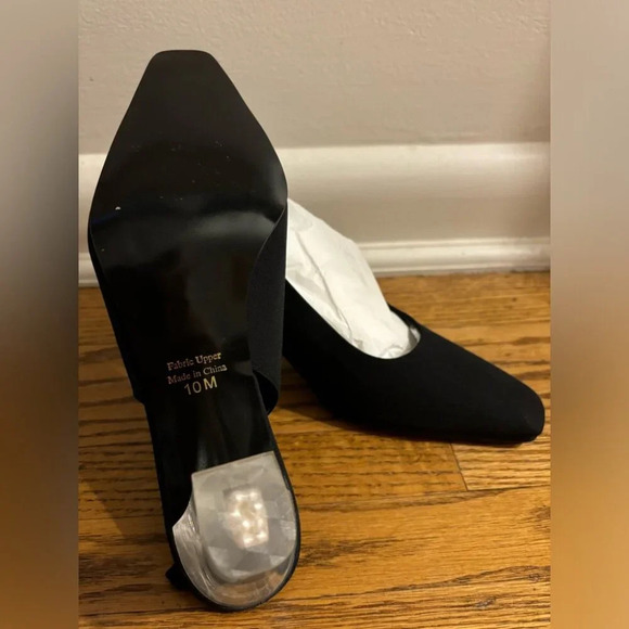 Vintage J Renee Black Slingbacks with Pearl Heels - Picture 8 of 8